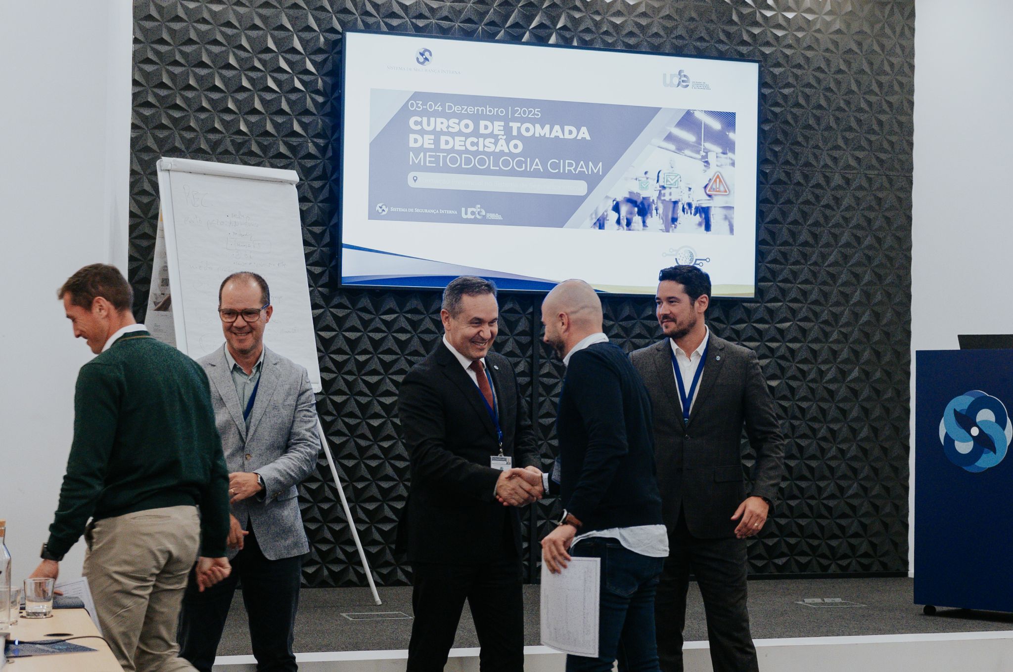 Curso de Tomada de Decisão na Metodologia Common Integrated Risk Analysis Model (CIRAM)