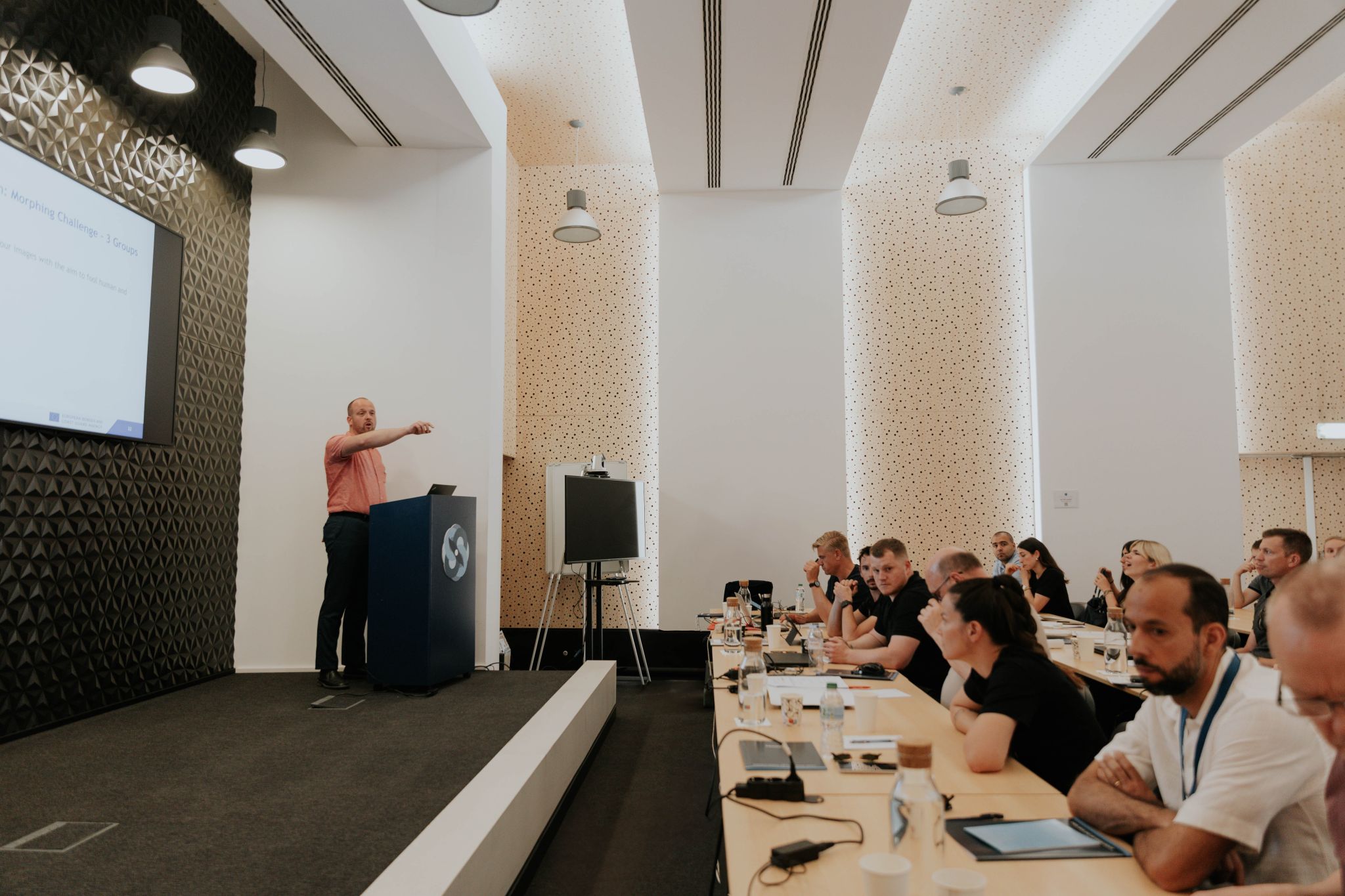 Formação sobre vulnerabilidades dos Sistemas de Controlo Automático de Fronteiras | ABC (Automated Border Control)