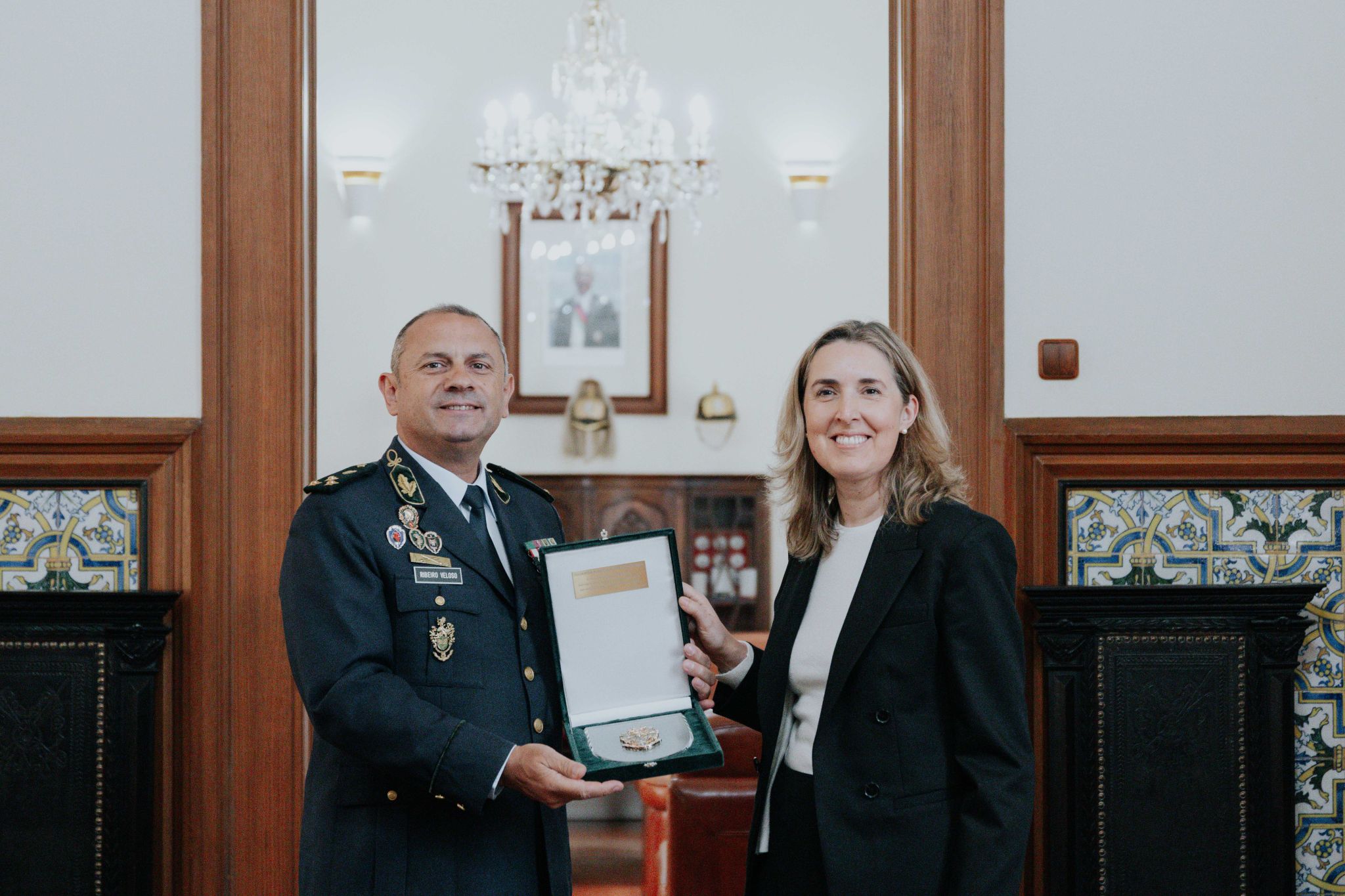 Secretária-geral visita Comando-Geral da GNR