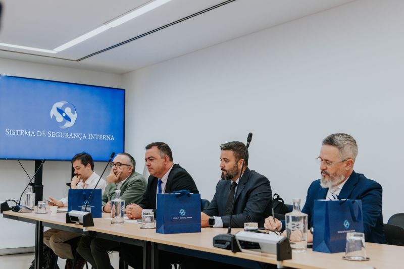 Portugal e Brasil reforçam a cooperação na segurança interna através da partilha de conhecimento
